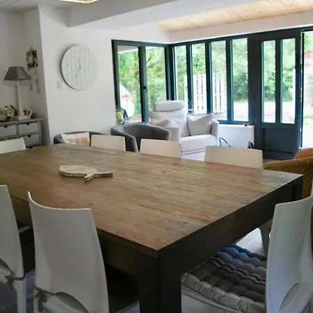 700m De La Des Dames - Maison Pour 9